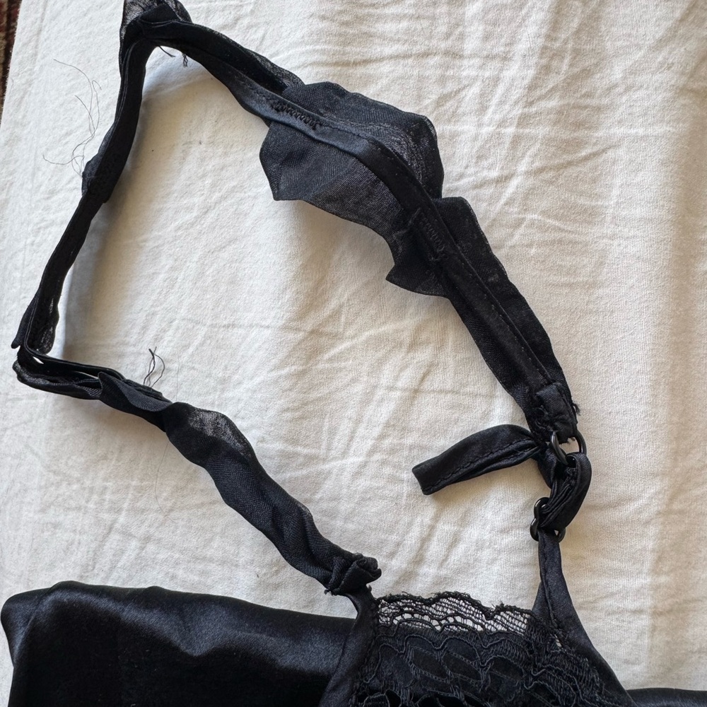 La Perla Black Silk Satin Chemise with Lace Detailing - Picture 5 of 9
